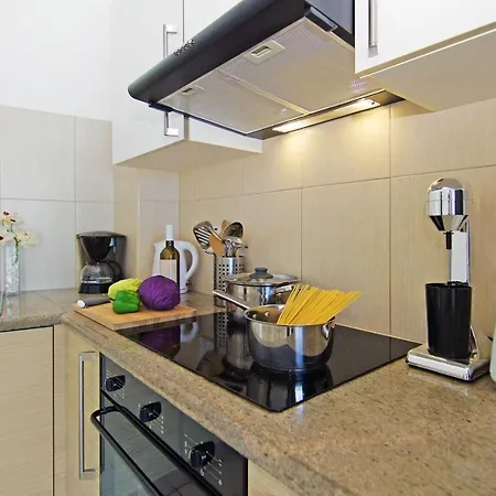 Veronica - Coralli Beachfront * プロタラス