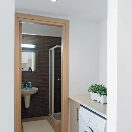 Veronica - Coralli Beachfront *