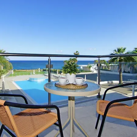 Veronica - Coralli Beachfront Holiday home