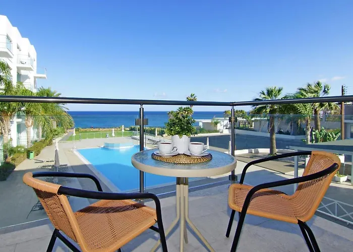Veronica - Coralli Beachfront Appartement