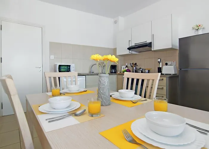 Appartement Veronica - Coralli Beachfront