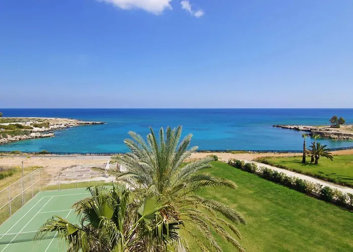 Veronica - Coralli Beachfront * Protaras